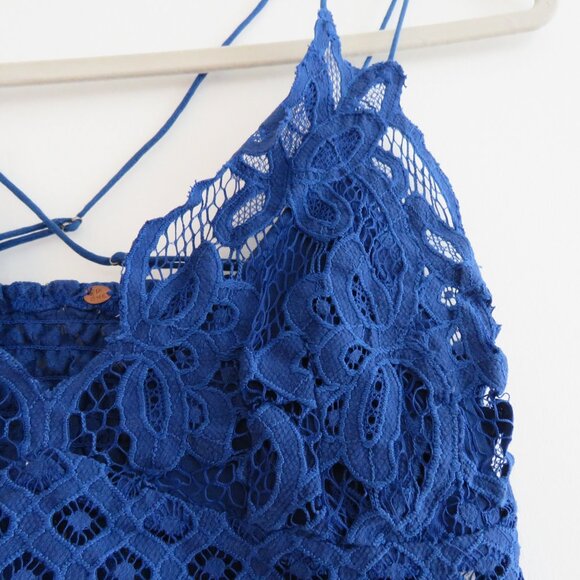FREE PEOPLE ONE Adella Bralette Crop in Blue Boho Festival Lace Smock Size L - Picture 5 of 15